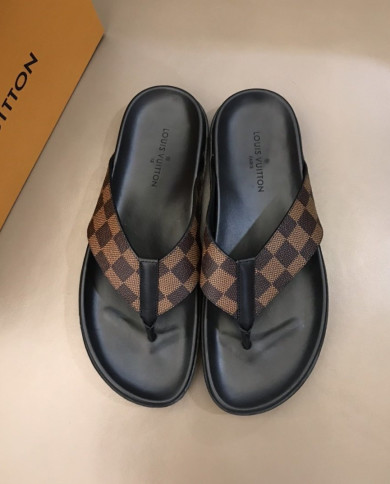Louis  Vuitton  Men slippers