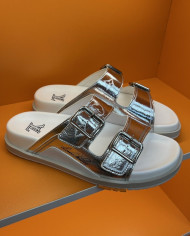 Louis  Vuitton  Men slippers