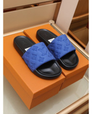 Louis  Vuitton  Men slippers