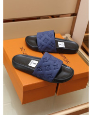 Louis  Vuitton  Men slippers
