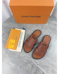 Louis  Vuitton  Men slippers