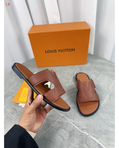 Louis  Vuitton  Men slippers