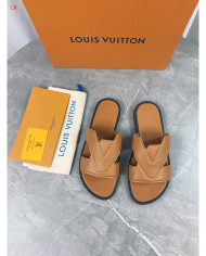 Louis  Vuitton  Men slippers