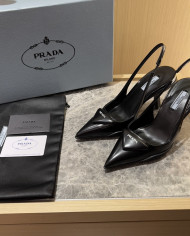 Prada  Lady slippers