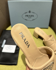 Prada  Lady slippers