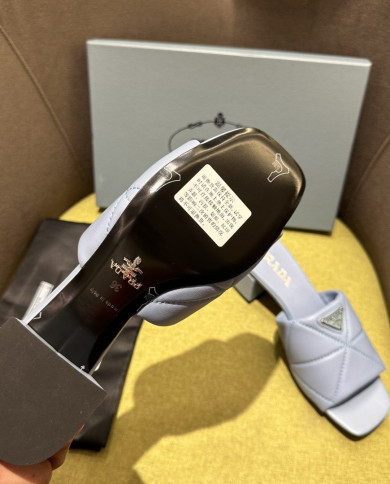 Prada  Lady slippers