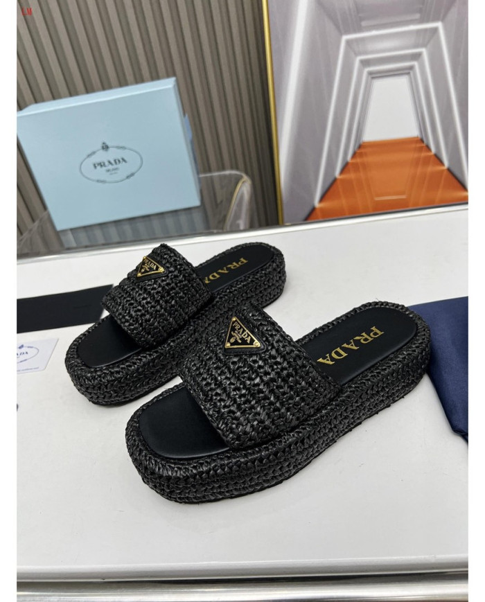 Prada  Lady slippers