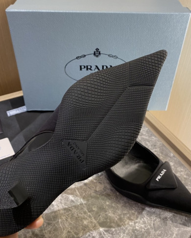 Prada  Lady slippers