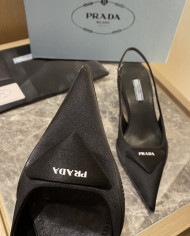 Prada  Lady slippers