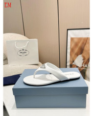 Prada  Lady slippers