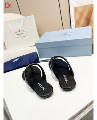 Prada  Lady slippers
