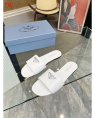Prada  Lady slippers