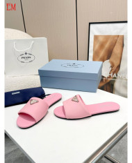 Prada  Lady slippers