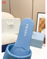 Prada  Lady slippers