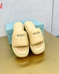 Prada  Lady slippers