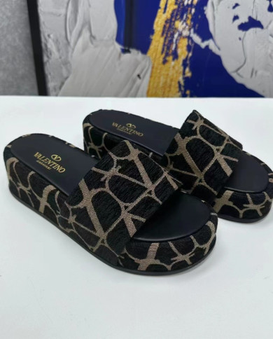 Valentino  Lady slippers