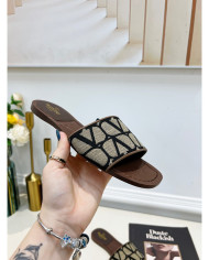 Valentino  Lady slippers