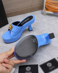 Versace  Lady slippers