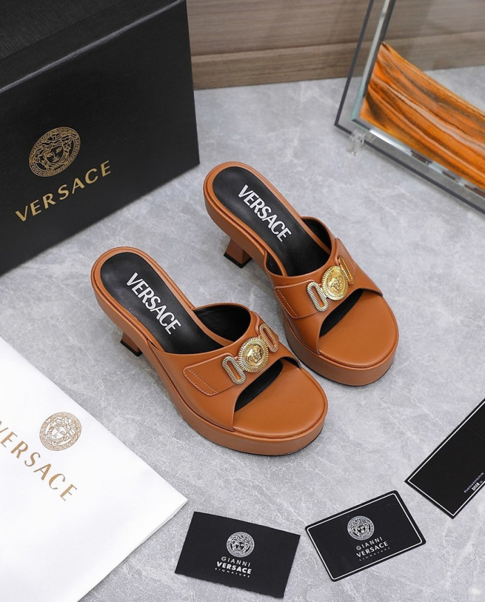 Versace  Lady slippers