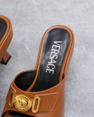 Versace  Lady slippers
