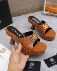 Versace  Lady slippers
