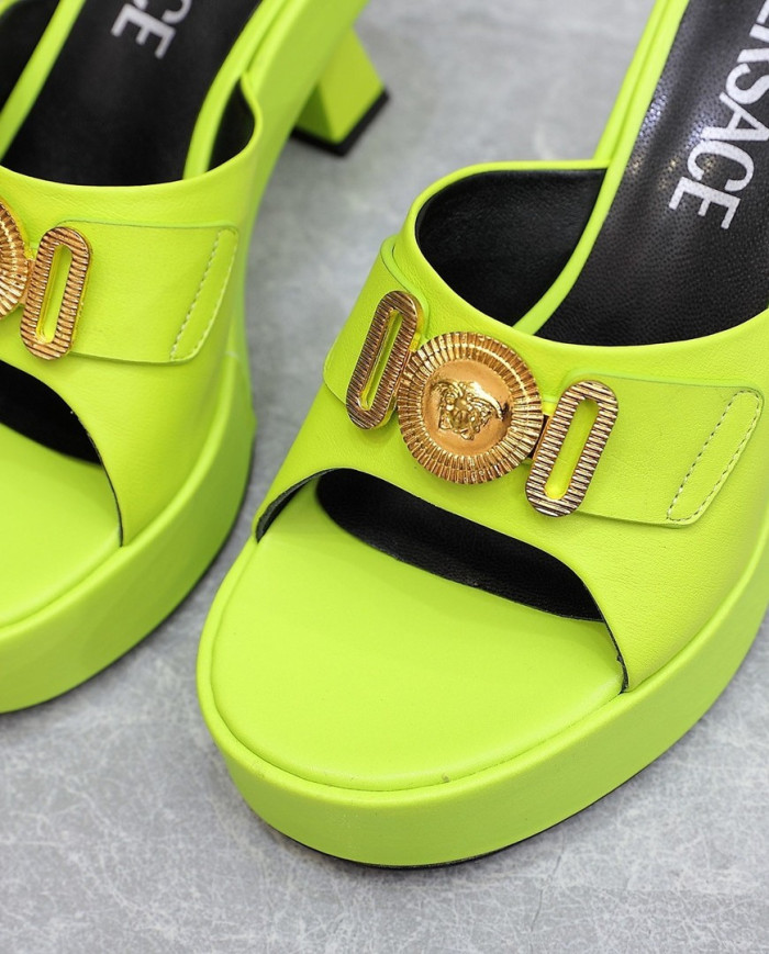 Versace  Lady slippers