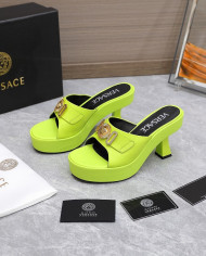 Versace  Lady slippers