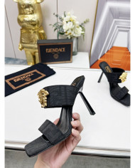 Versace  Lady slippers