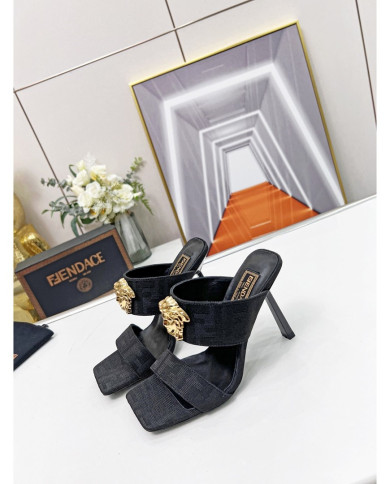 Versace  Lady slippers