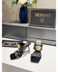 Versace  Lady slippers