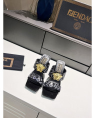 Versace  Lady slippers