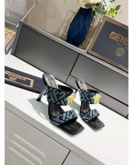 Versace  Lady slippers