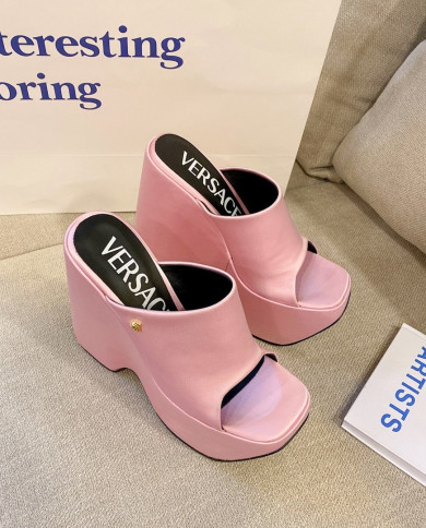 Versace  Lady slippers
