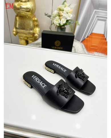 Versace  Lady slippers