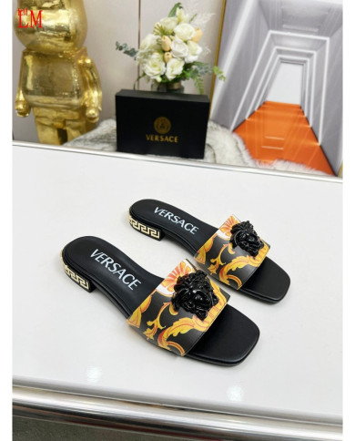 Versace  Lady slippers