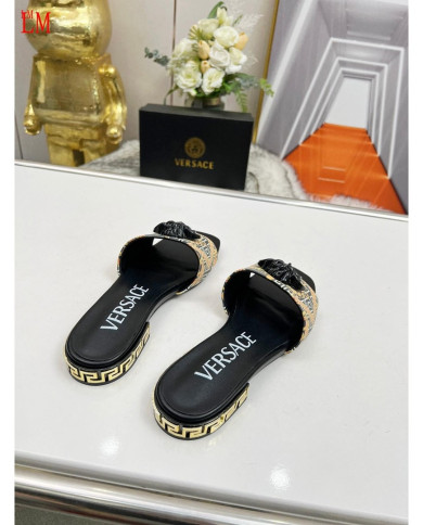 Versace  Lady slippers