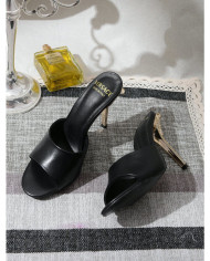 Versace  Lady slippers