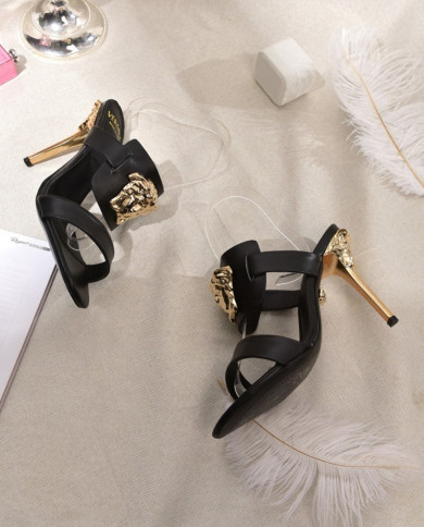 Versace  Lady slippers