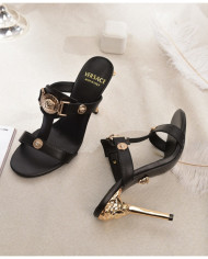 Versace  Lady slippers