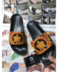 Versace  Lady slippers