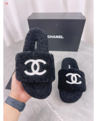 CHANEL ladies slippers