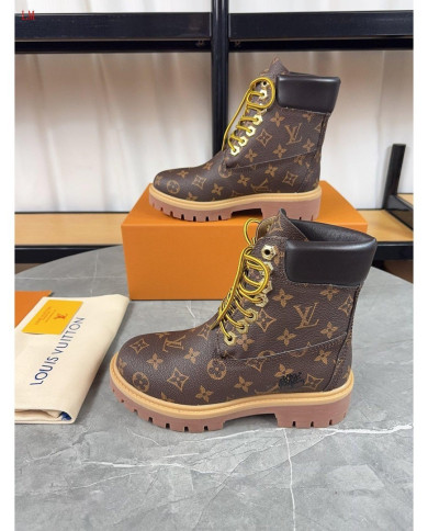 louis vuitton couple style High boots