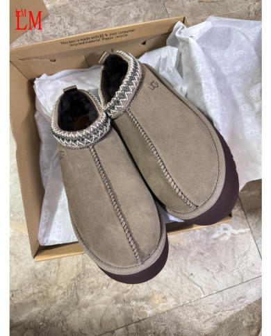 UGG Snow boots