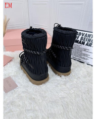 UGG Snow boots