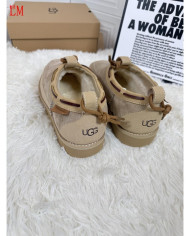UGG Snow boots