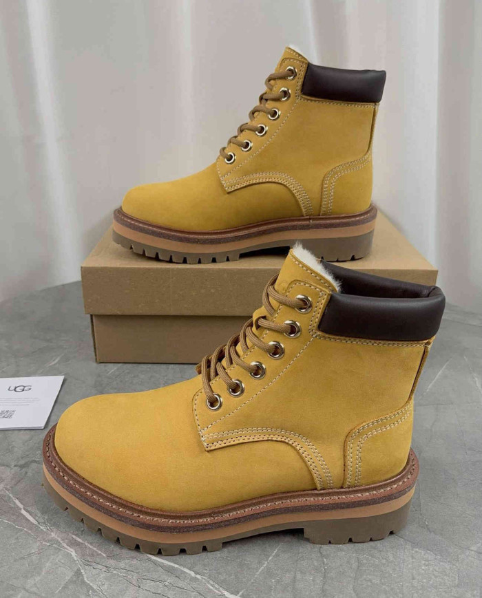 UGG Classic Snow Boots - Comfortable and Warm Stylish and Versatile