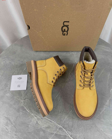 UGG Classic Snow Boots - Comfortable and Warm Stylish and Versatile