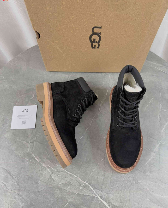 UGG Classic Snow Boots - Comfortable and Warm Stylish and Versatile