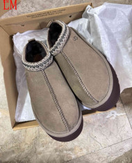 UGG Sheepskin Lined Warm Moccasin Shoes
