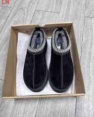 UGG Sheepskin Lined Warm Moccasin Shoes